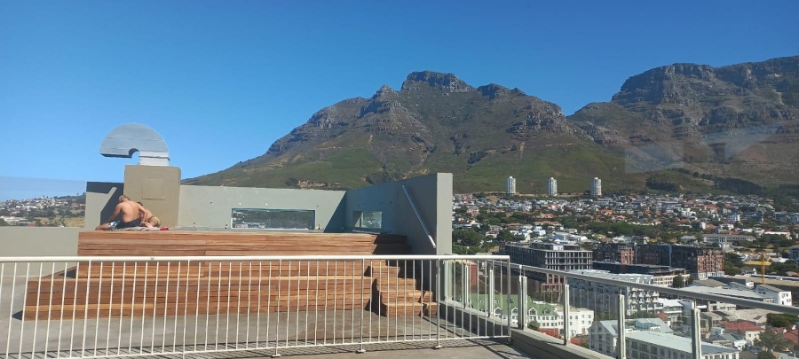 2 Bedroom Property for Sale in Cape Town City Centre Western Cape